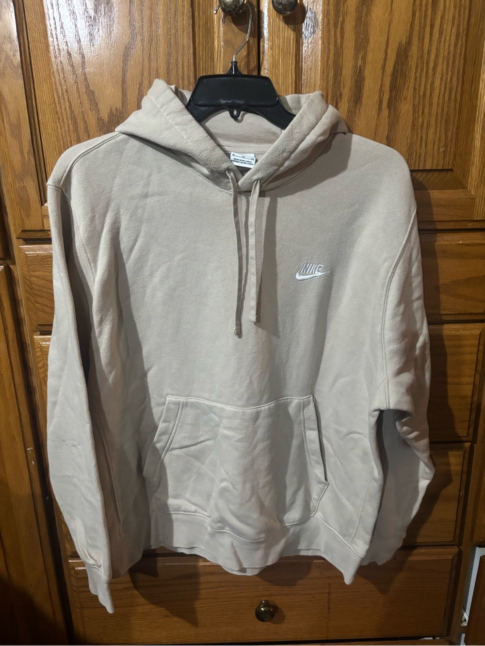 Nike Men’s light biege Pullover Hoodie - Casual Everyday Comfort